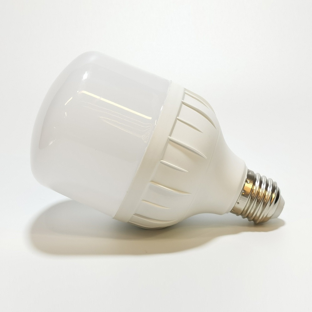 Bombilla LED en forma de T con luz fría, cálida y natural.